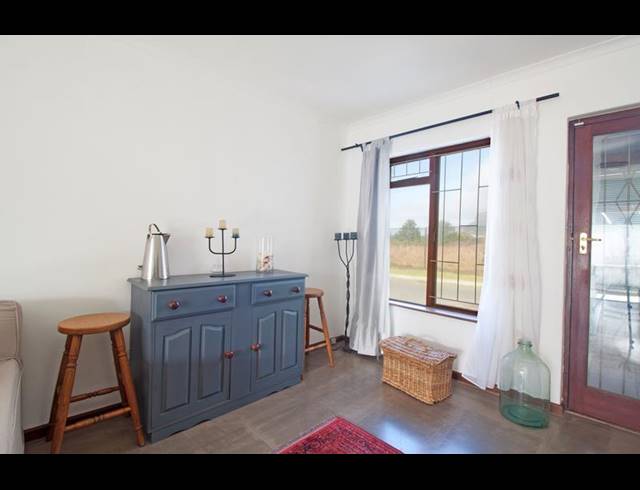 2 BEDROOM HOUSE FOR SALE IN FISH HOEK